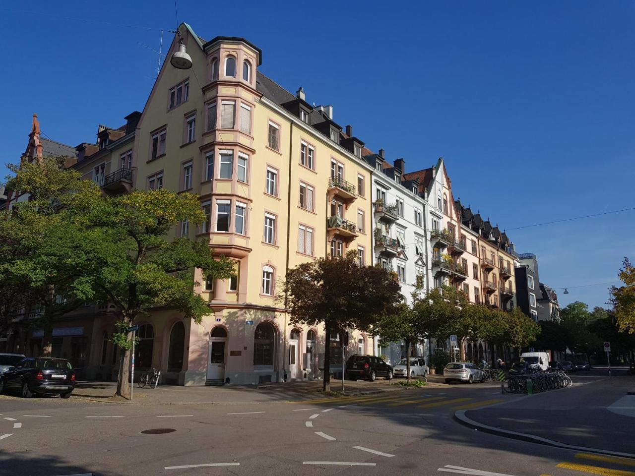 Budget Youth Hostel Oberengstringen Buitenkant foto